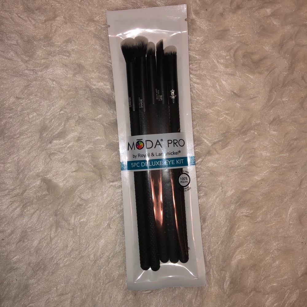 Mōda pro eyeshadow brushes
